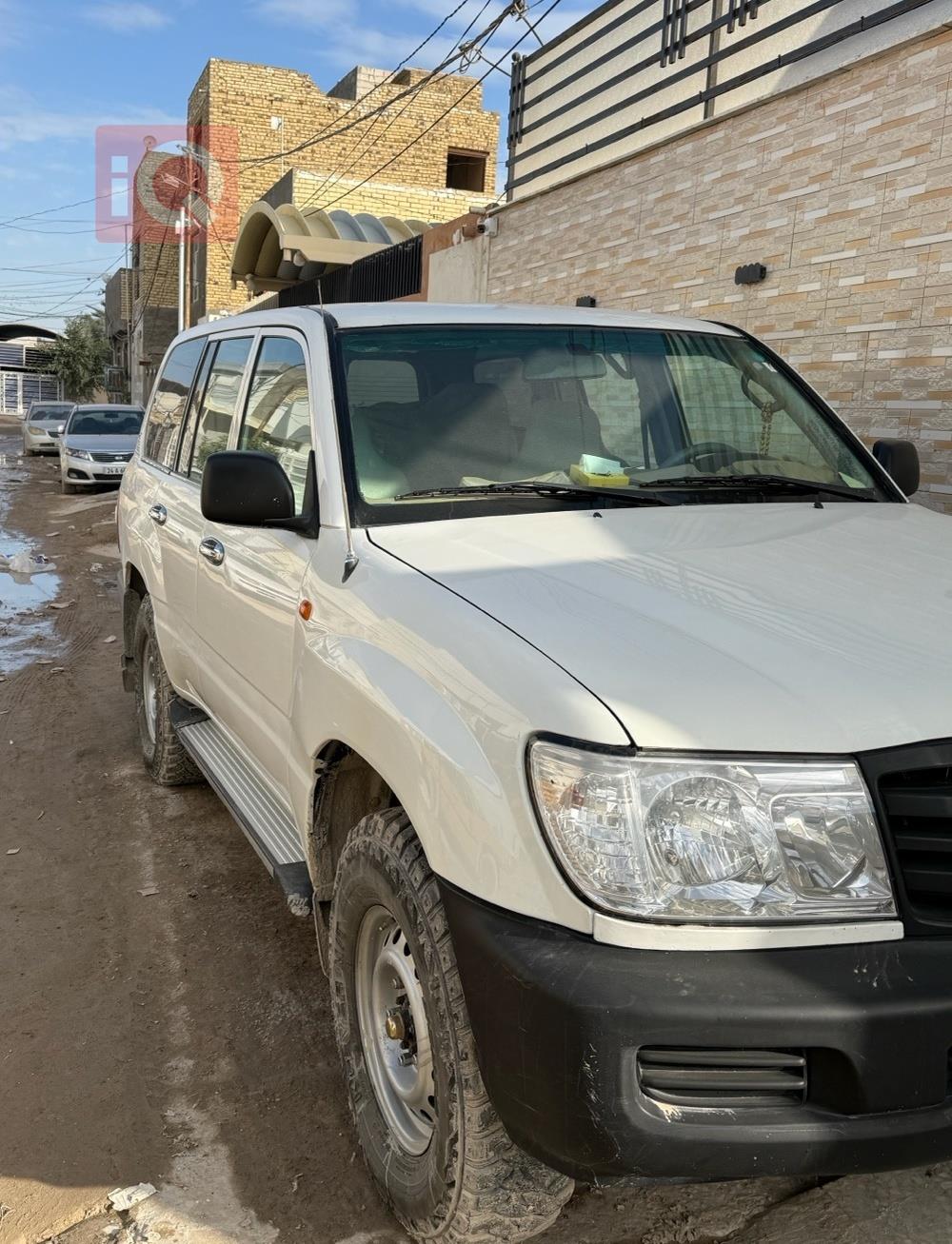 تويوتا لاندكروزر